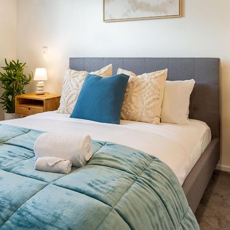 Executive Suite On Lichfield Street - 2 Bed 2 Bath Christchurch Kültér fotó